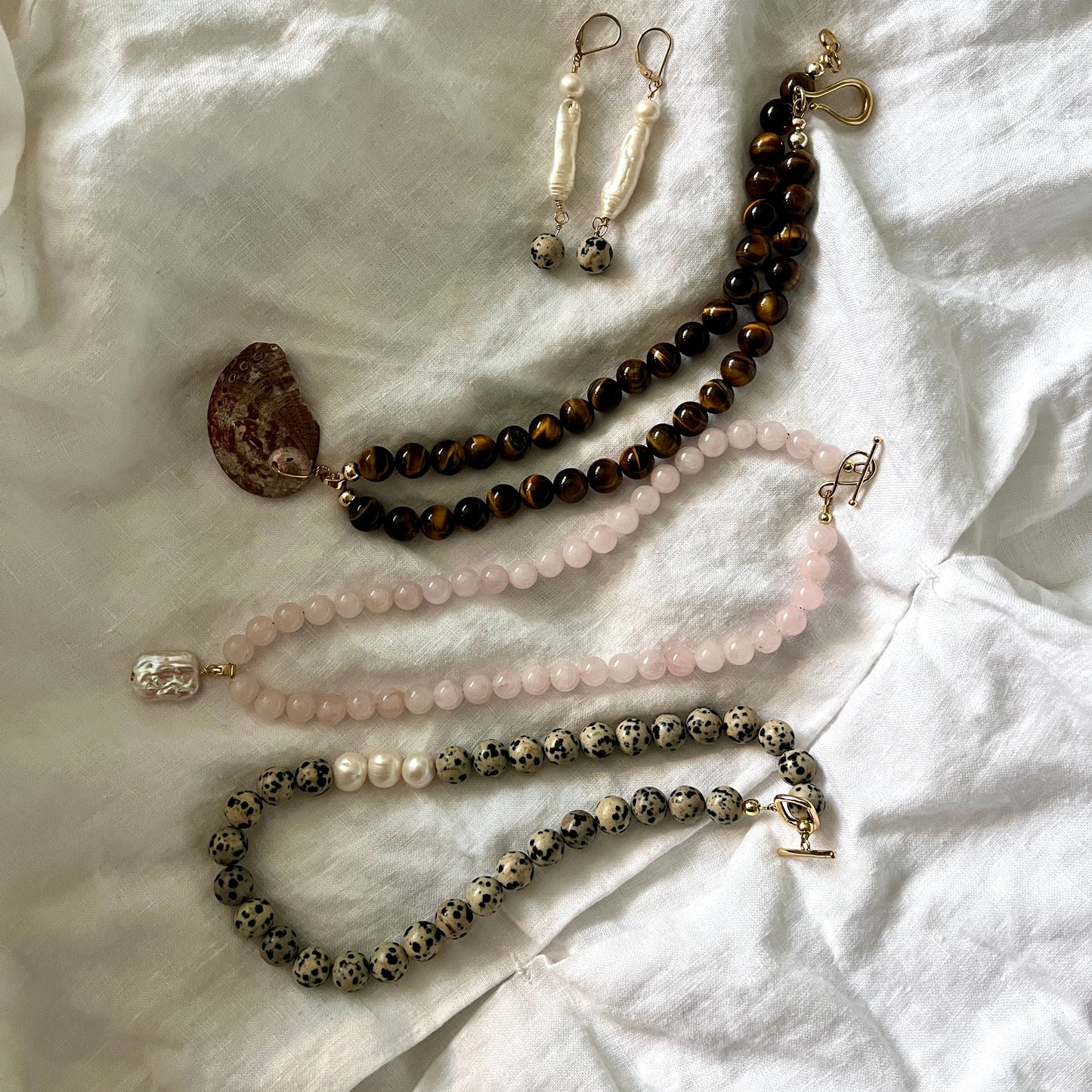 Shima Dot | Dalmatian Jasper necklace