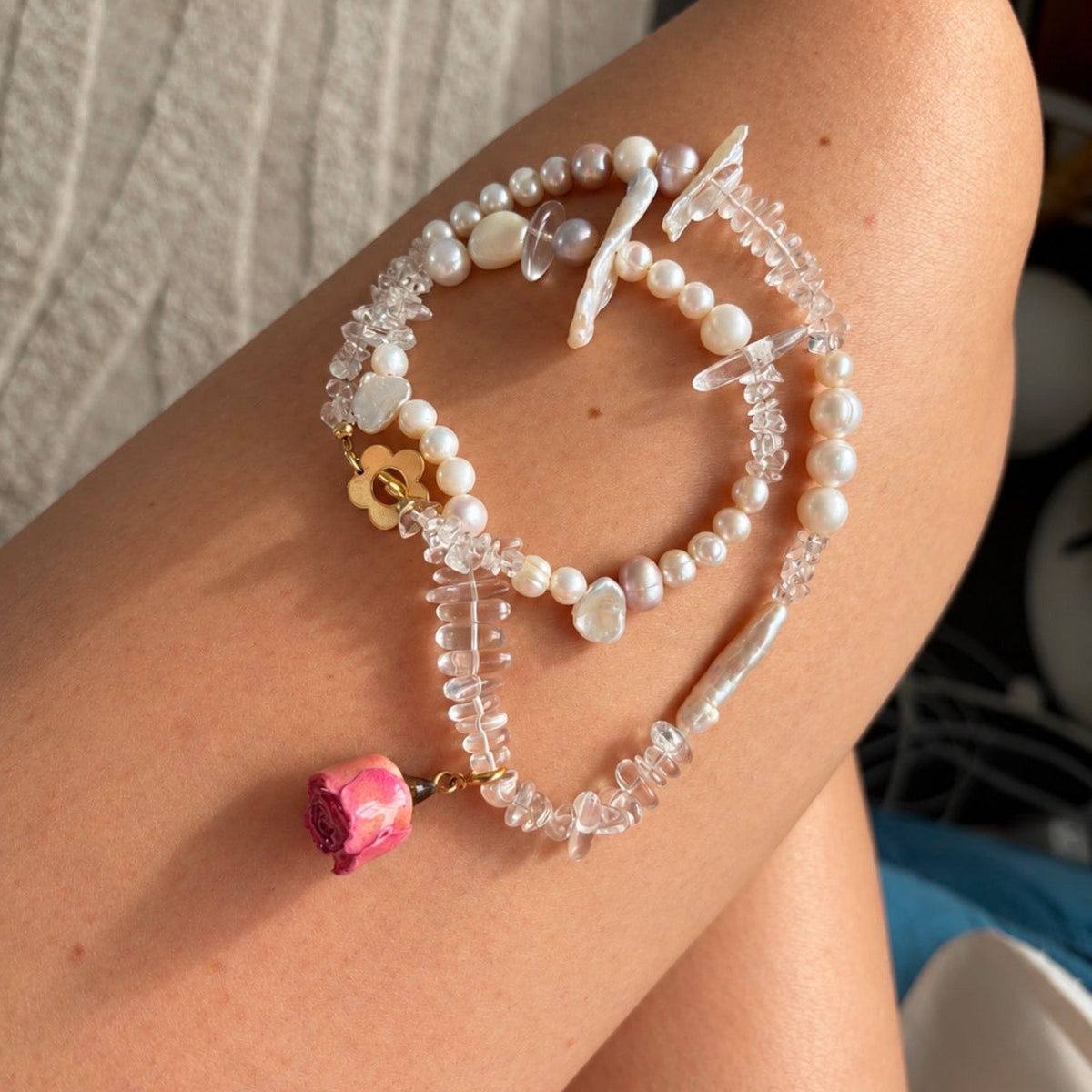 Yuki Bara – Rose Pendant Necklace